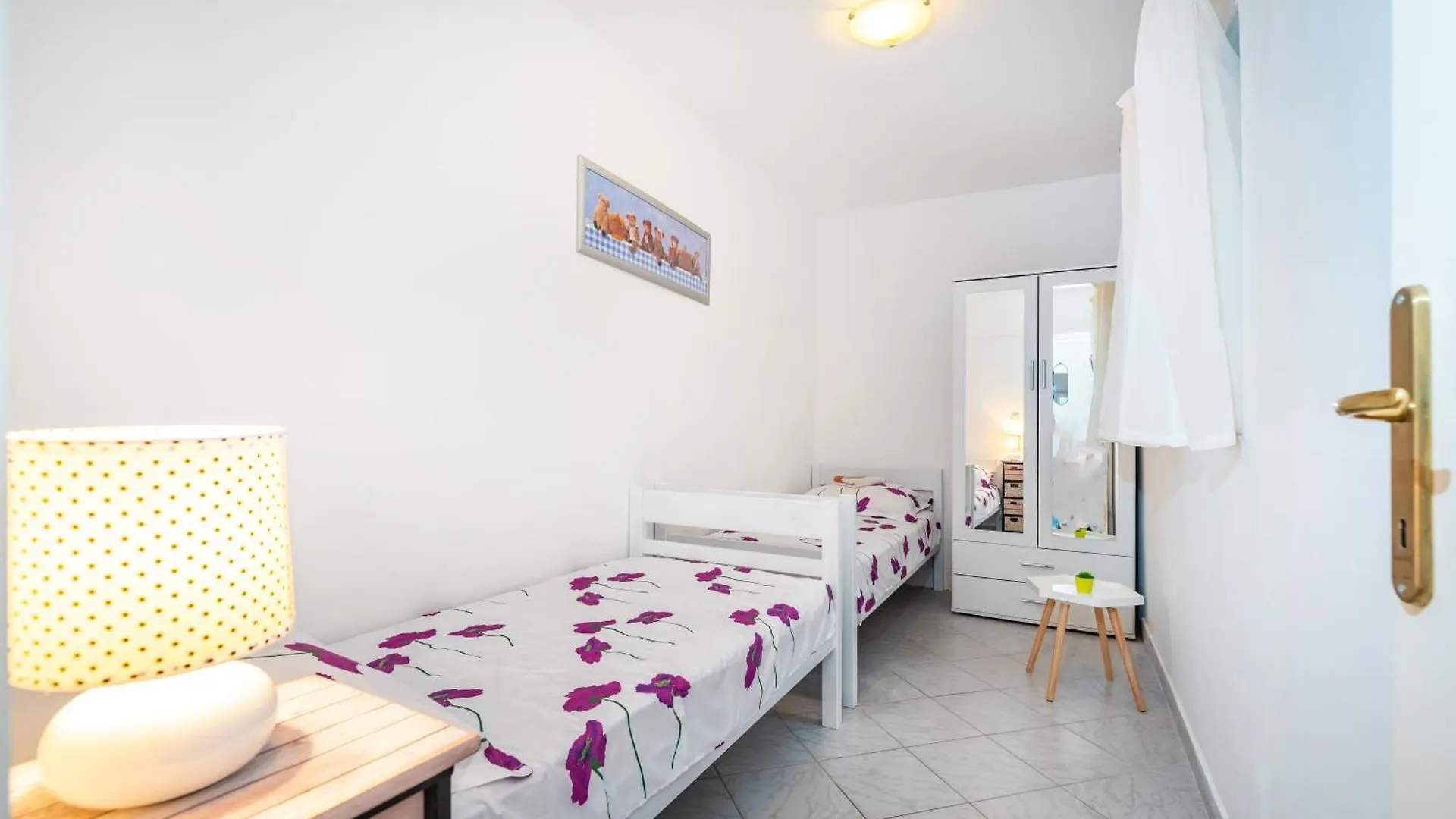 Bistra Pakostane Apartments 0*,  クロアチア